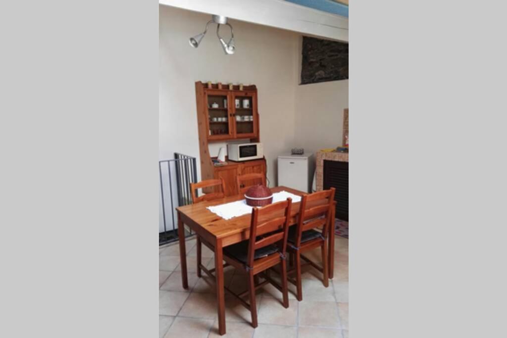 Alloggio Per Vacanze A Isolabona Экстерьер фото